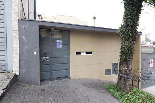 Fachada de casa de condomínio à venda com 3 quartos, 155m² em Vila Guaca, São Paulo