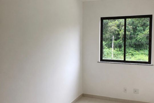 Apartamento para alugar com 2 quartos, 60m² em Samambaia, Petrópolis