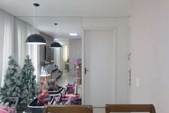 Sala de apartamento para alugar com 2 quartos, 55m² em Planalto, Belo Horizonte