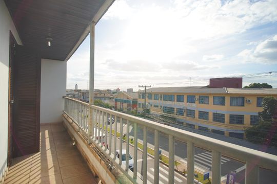 varanda da suite de apartamento para alugar com 2 quartos, 100m² em Camboim, Sapucaia do Sul