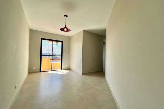 Sala de apartamento à venda com 3 quartos, 58m² em Vila Santa Catarina, São Paulo