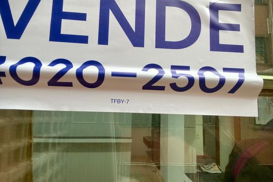 Placa de apartamento à venda com 2 quartos, 50m² em Jardim Tranquilidade, Guarulhos