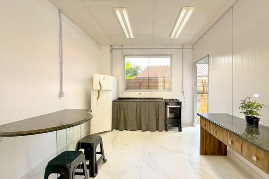 Casa para alugar com 1 quarto, 30m² em São João do Rio Vermelho, Florianópolis