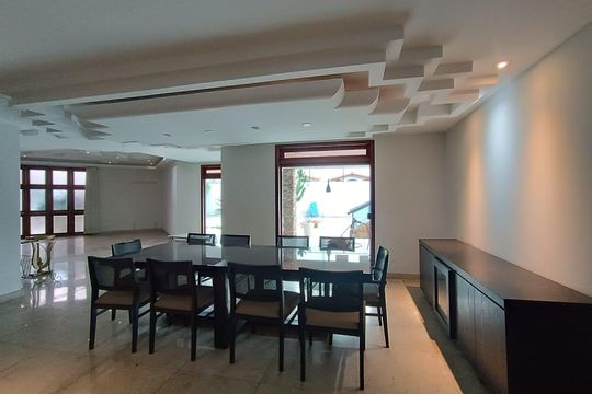 Casa para alugar com 4 quartos, 420m² em Jardim Riacho das Pedras, Contagem
