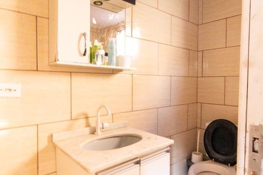 Banheiro Social de casa à venda com 2 quartos, 150m² em Cidade Industrial de Curitiba, Curitiba