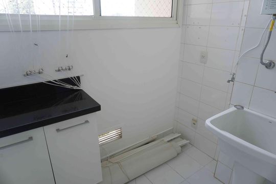 Área de Serviço de apartamento à venda com 2 quartos, 80m² em Tamboré, Santana de Parnaíba