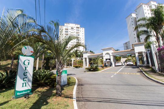 Vista da Rua de apartamento à venda com 2 quartos, 80m² em Tamboré, Santana de Parnaíba
