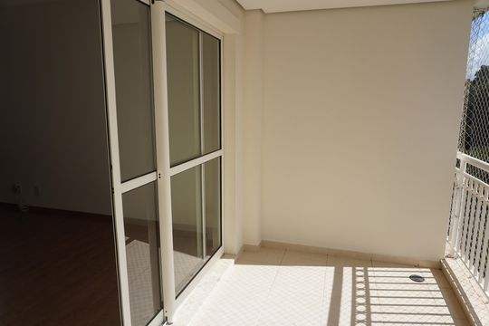 Sacada de apartamento à venda com 2 quartos, 80m² em Tamboré, Santana de Parnaíba