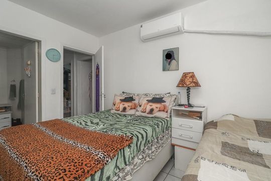 Quarto Suíte de apartamento à venda com 3 quartos, 102m² em Jardim Itu, Porto Alegre