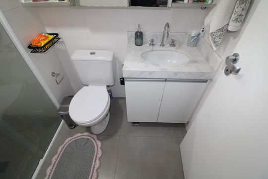 Banheiro de apartamento à venda com 2 quartos, 65m² em Vila Dom Pedro Ii, São Paulo