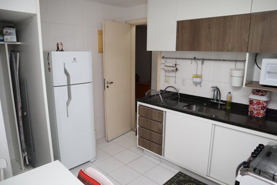 cozinha de casa à venda com 4 quartos, 127m² em Recreio dos Bandeirantes, Rio de Janeiro