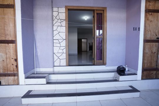 Área comum de casa à venda com 3 quartos, 136m² em Parque Amazonia, Goiânia