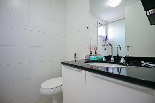 Banheiro Suíte 2 de apartamento à venda com 4 quartos, 2147483647m² em Jardim Caboré, São Paulo