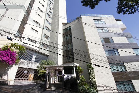 Fachada de apartamento à venda com 3 quartos, 140m² em Santa Lúcia, Belo Horizonte