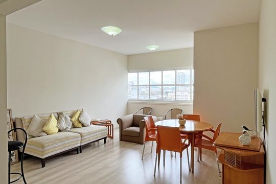 Sala de apartamento para alugar com 2 quartos, 125m² em Gonzaga, Santos