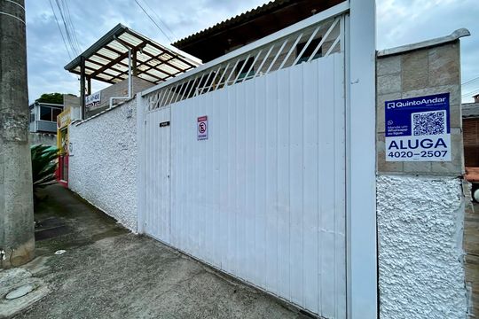 Fachada de apartamento para alugar com 1 quarto, 30m² em Monte Verde, Florianópolis