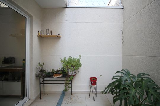 Área externa de casa à venda com 4 quartos, 210m² em Jardim Colombo, São Paulo