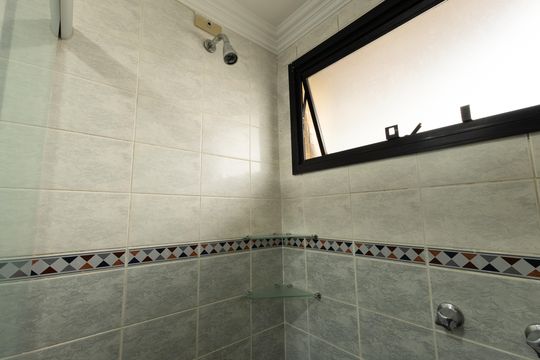 Apartamento à venda com 1 quarto, 165m² em Bigorrilho, Curitiba