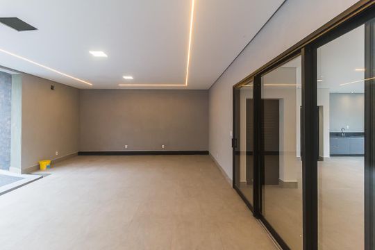Garagem de casa de condomínio para alugar com 3 quartos, 260m² em Vila Mogi Moderno, Mogi das Cruzes