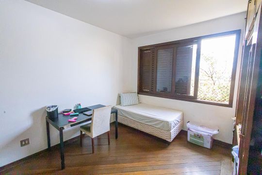 Quarto 3 de casa à venda com 5 quartos, 500m² em Bandeirantes (pampulha), Belo Horizonte
