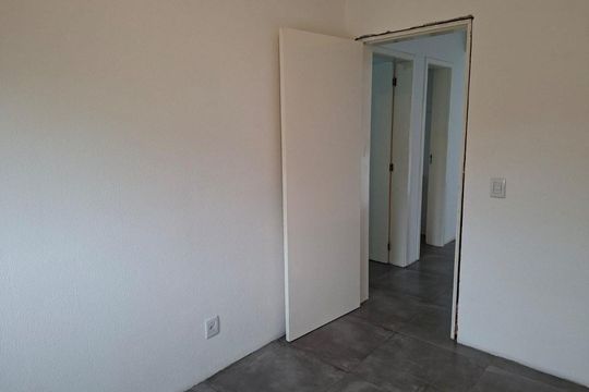 Quarto 1 de apartamento para alugar com 2 quartos, 46m² em Vila Santo Angelo, Cachoeirinha