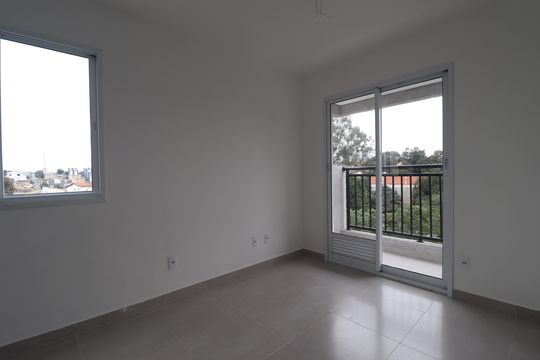 Sala de apartamento à venda com 2 quartos, 40m² em Vila Eldizia, Santo André