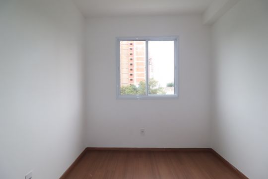 Quarto 1 de apartamento para alugar com 2 quartos, 40m² em Vila Eldizia, Santo André