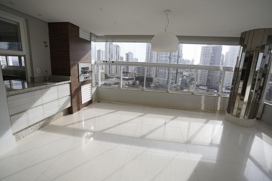 Apartamento à venda com 3 quartos, 190m² em Setor Bueno, Goiânia