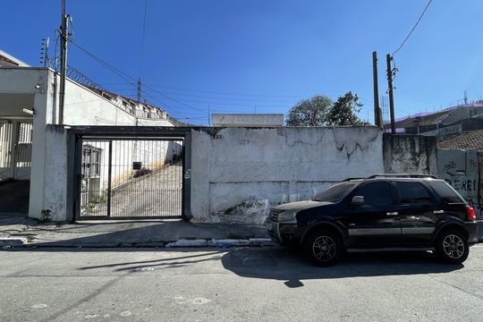 Casa à venda com 1 quarto, 59m² em Vila Araguaia, São Paulo
