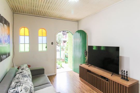 Sala de casa para alugar com 3 quartos, 220m² em Vila Monte Carlo, Cachoeirinha