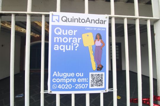 Placa de casa para alugar com 3 quartos, 140m² em Vila Santo Antônio, São Paulo