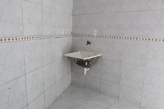 Casa para alugar com 1 quarto, 48m² em Jacarepaguá, Rio de Janeiro
