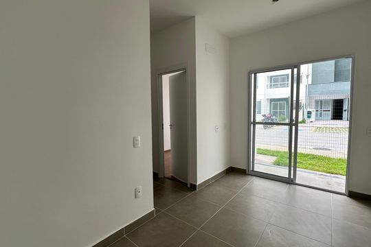 Sala de apartamento para alugar com 2 quartos, 67m² em Recreio dos Bandeirantes, Rio de Janeiro