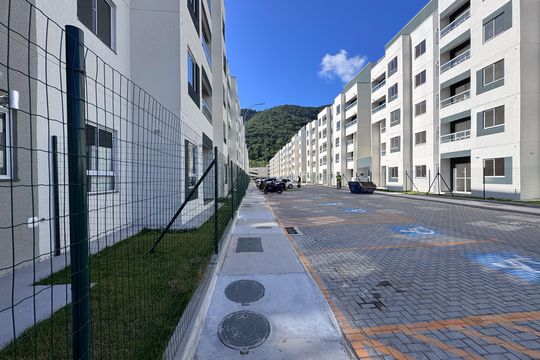Fachada de apartamento para alugar com 2 quartos, 67m² em Recreio dos Bandeirantes, Rio de Janeiro