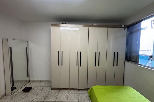 Casa à venda com 3 quartos, 672m² em Jardim São Jorge, São Paulo