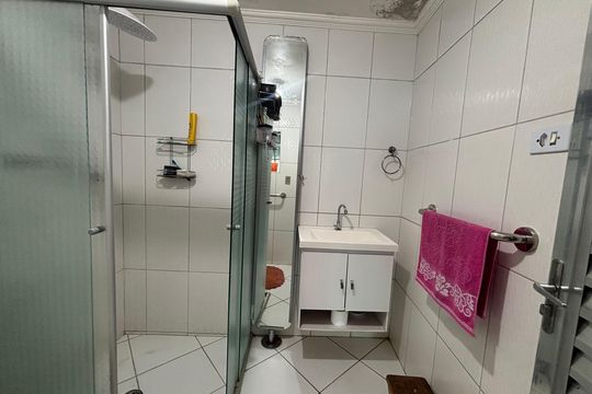 Casa à venda com 3 quartos, 672m² em Jardim São Jorge, São Paulo