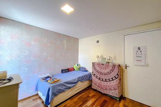 Casa à venda com 4 quartos, 494m² em Água Rasa, São Paulo