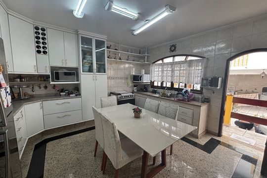 Cozinha - Armários de casa à venda com 5 quartos, 300m² em Vila Rui Barbosa, São Paulo