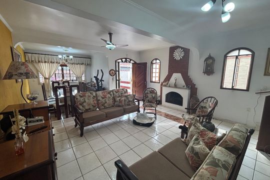 Sala  de casa à venda com 5 quartos, 300m² em Vila Rui Barbosa, São Paulo