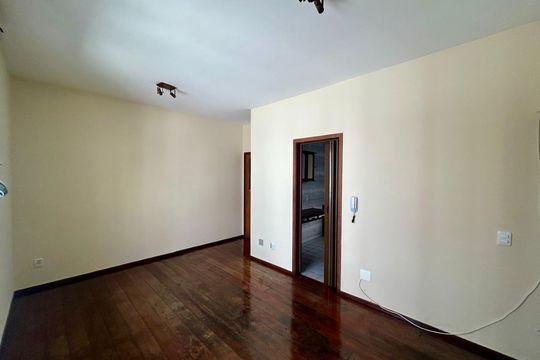 Apartamento para alugar com 3 quartos, 70m² em Buritis, Belo Horizonte