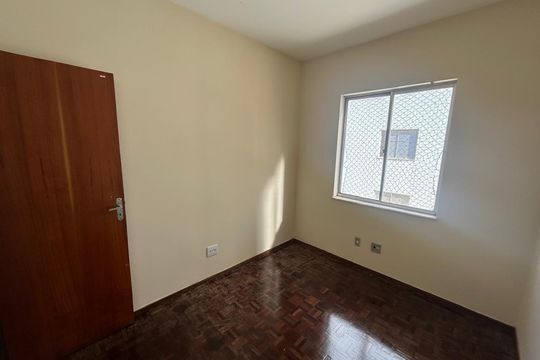 Apartamento para alugar com 3 quartos, 70m² em Buritis, Belo Horizonte