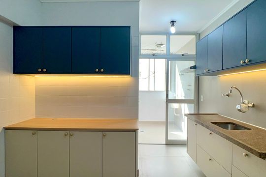 Cozinha de apartamento para alugar com 3 quartos, 100m² em Paraíso, São Paulo