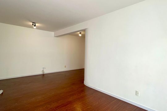 Sala de apartamento para alugar com 3 quartos, 100m² em Paraíso, São Paulo