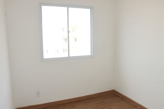 Quarto 2 de apartamento para alugar com 2 quartos, 48m² em Lajeado, Cotia