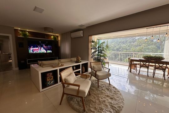 Apartamento para alugar com 3 quartos, 158m² em Alphaville, Santana de Parnaíba