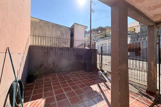 Garagem - Casa 1 de casa à venda com 4 quartos, 200m² em Vila dos Remedios, São Paulo