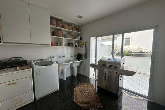 Área de Serviço de casa de condomínio à venda com 4 quartos, 936m² em Residencial Morada dos Lagos, Barueri