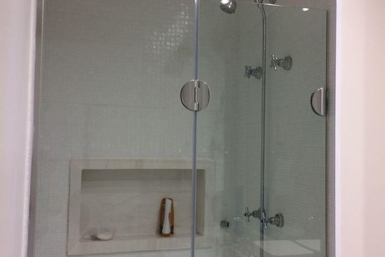 Banheiro de apartamento à venda com 1 quarto, 60m² em Moema, São Paulo