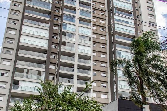 Fachada de apartamento à venda com 1 quarto, 60m² em Moema, São Paulo