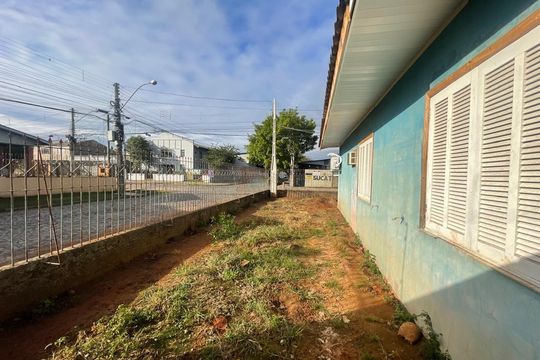 Casa à venda com 3 quartos, 360m² em Santos Dumont, São Leopoldo